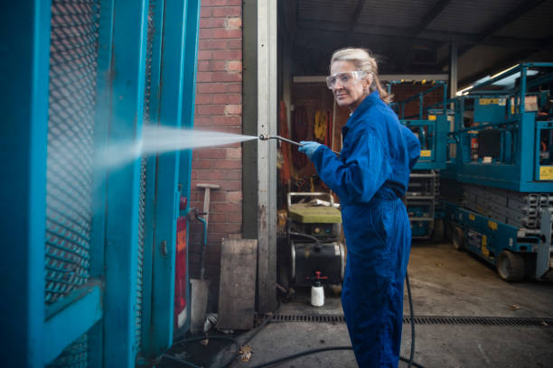 Best Oil Spill Cleanup  in Springdale, PA